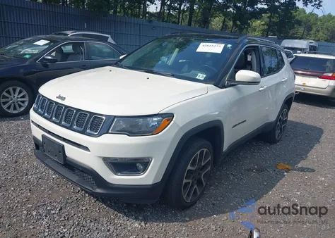 2018 Jeep Compass Limited 4X4 z USA, uszkodzony, nr VIN 3C4NJDCB2JT264218